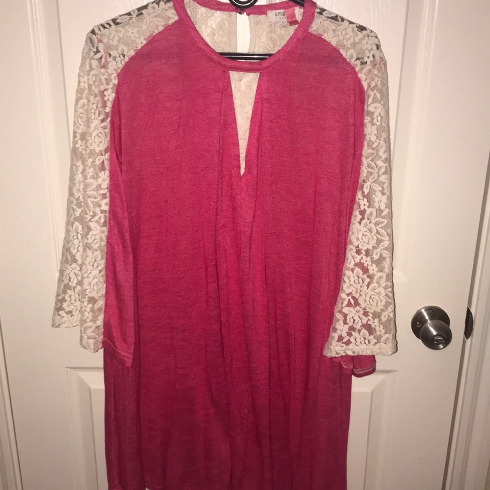 Key Hole Umgee Dress With Lace Detail